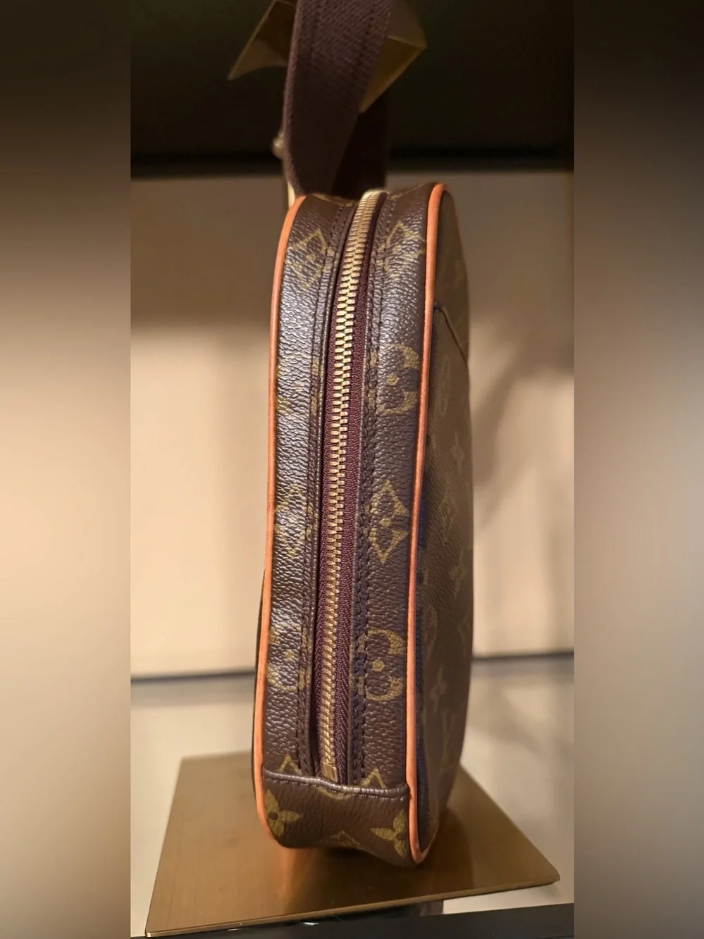 Louis Vuitton Monogram Crossbody Gange Pochette Bumbag